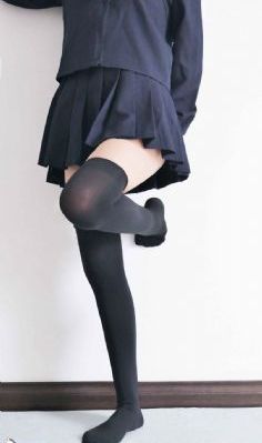 久久密桃精品av人妻_超清在线播放